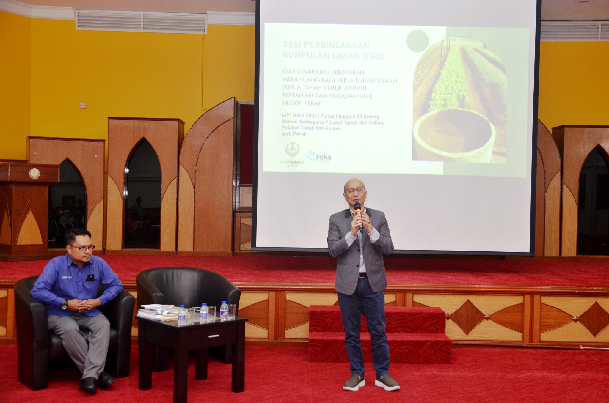 Sesi Perbincangan Kumpulan Sasar (Focus Group Discussion (FGD)