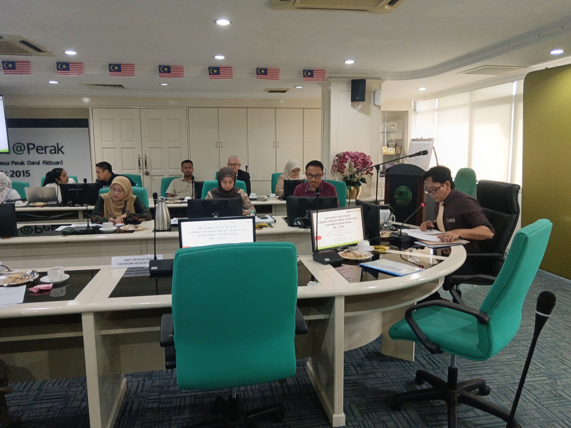 MESYUARAT PANEL PENILAI LAPORAN IMPAK SOSIAL (SIA) NEGERI PERAK BIL.5/2026